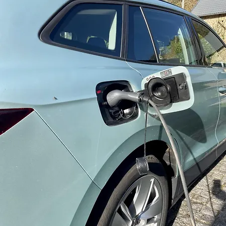 La Maison Aux Pieds Des Pyrenees - Piscine D'exception De 25m Villa Espoey