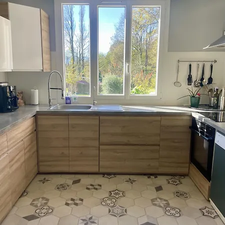 Villa La Maison Aux Pieds Des Pyrénées - Piscine D'exception De 25m Espoey